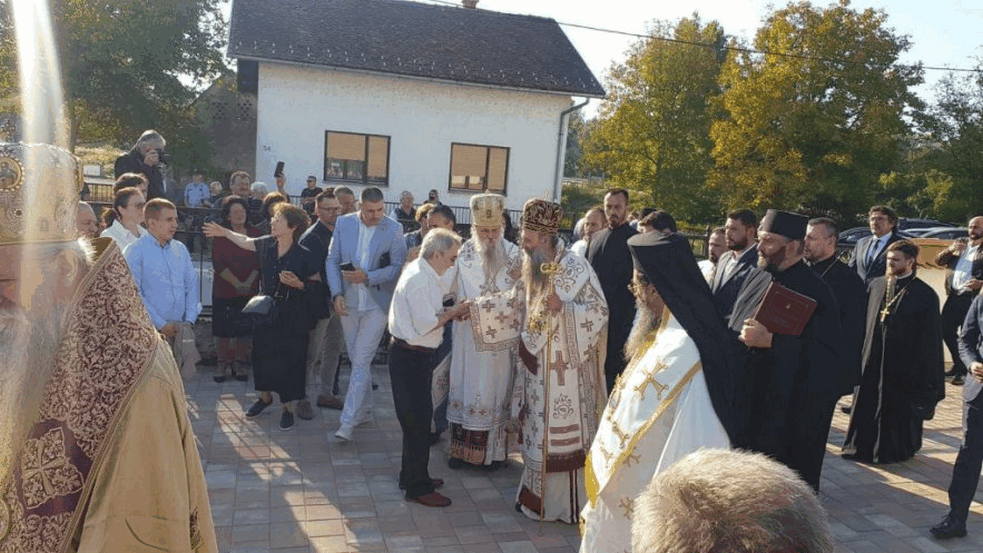 MANIPULIŠU VEROM! Hrvati od Srba traže da se na popisu IZJASNE ZA NEPOSTOJEĆU CRKVU, a evo šta im je na umu!   